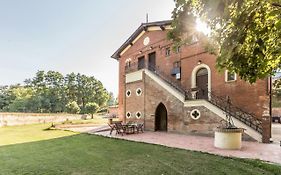 Borgo Sartoni Case Vacanze Appartamenti In Affitto